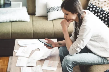 How Your Credit Score Impacts Your Insurance Premiums